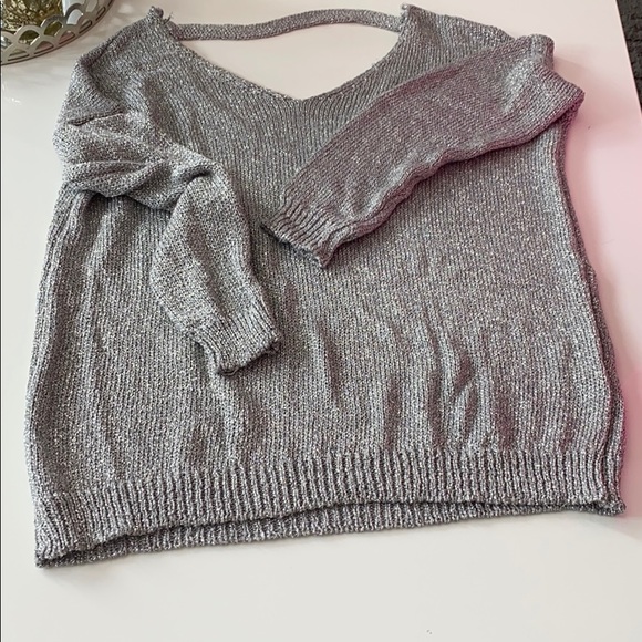 Sparkly sweater with open back - Picture 1 of 1